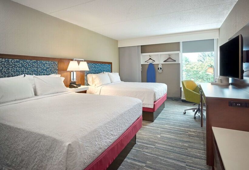 ホテル Hampton Inn By Hilton Harrisburg West