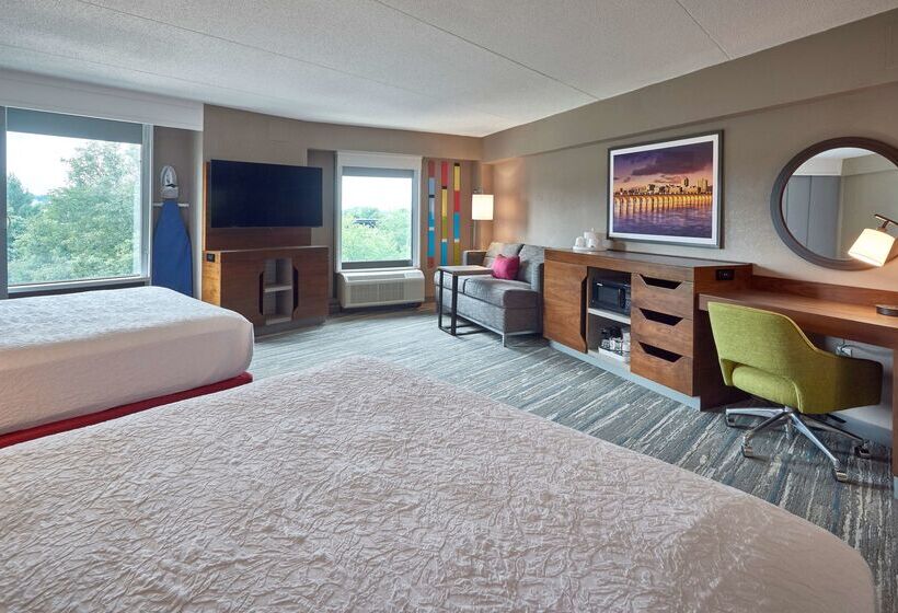 ホテル Hampton Inn By Hilton Harrisburg West