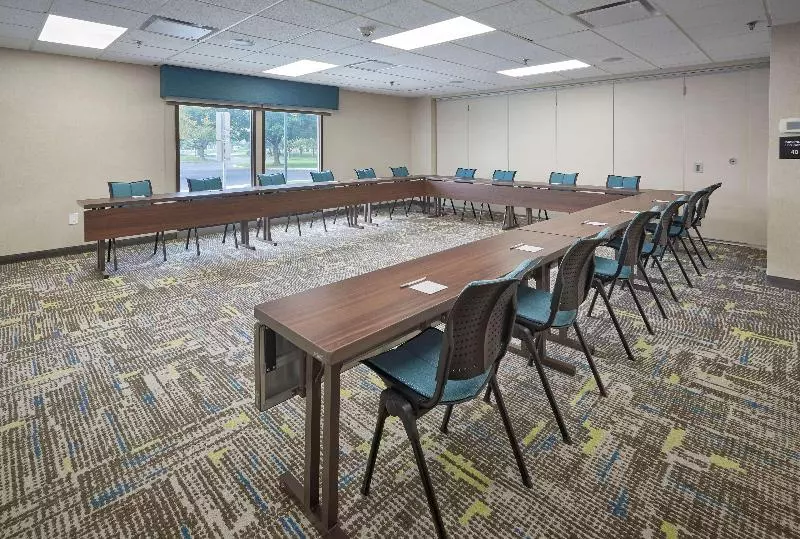 Отель Hampton Inn By Hilton Harrisburg West