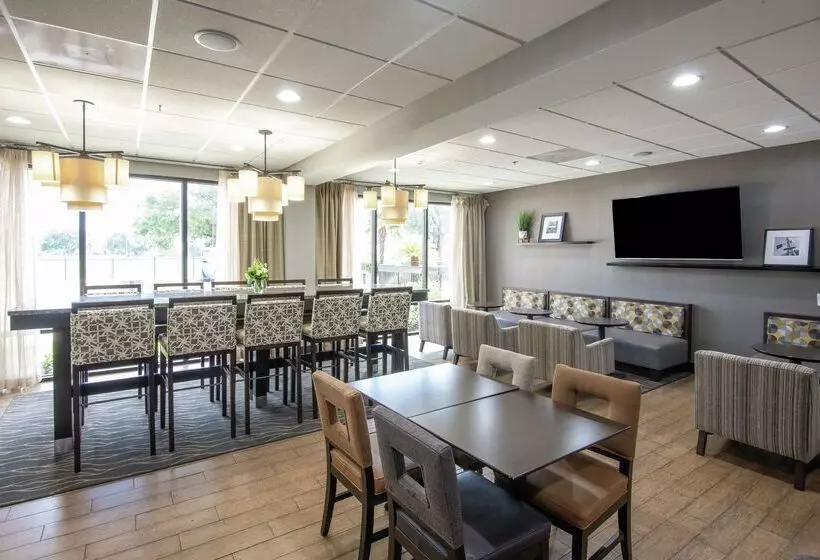 هتل Hampton Inn Houston I 10w Energy Corridor