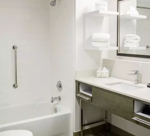 هتل Hampton Inn Houston I 10w Energy Corridor