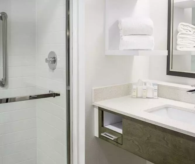 هتل Hampton Inn Houston I 10w Energy Corridor