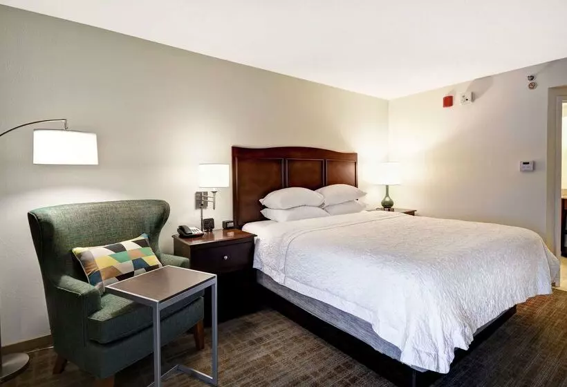 Отель Hampton Inn Kansas City/overland Park