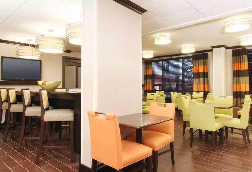 Отель Hampton Inn Kansas City/overland Park