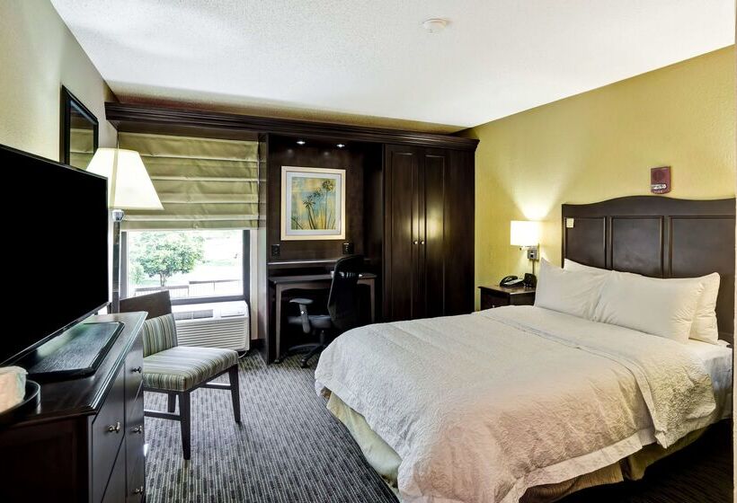 호텔 Hampton Inn Knoxvilleairport