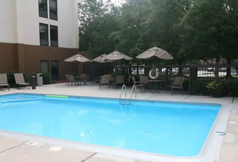 酒店 Hampton Inn Knoxvilleairport