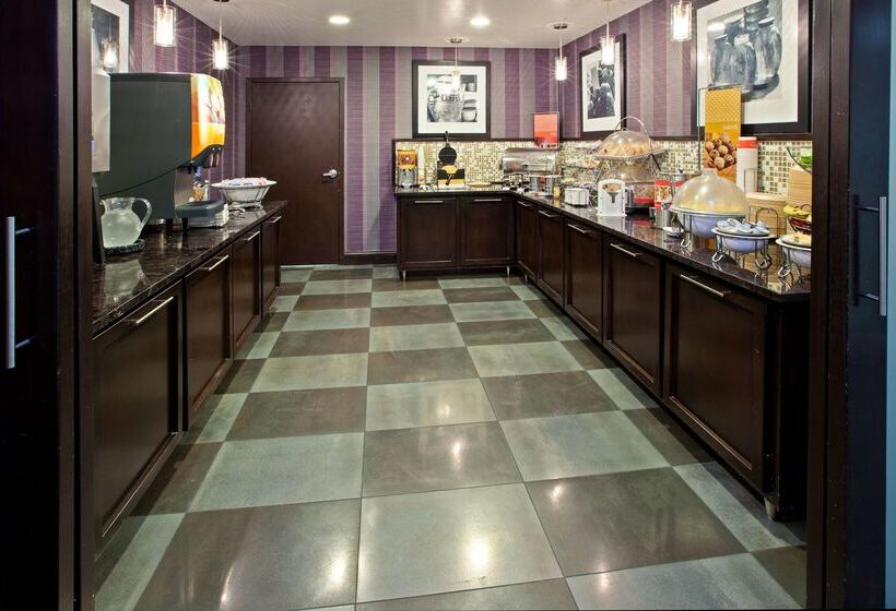 호텔 Hampton Inn Knoxvilleairport