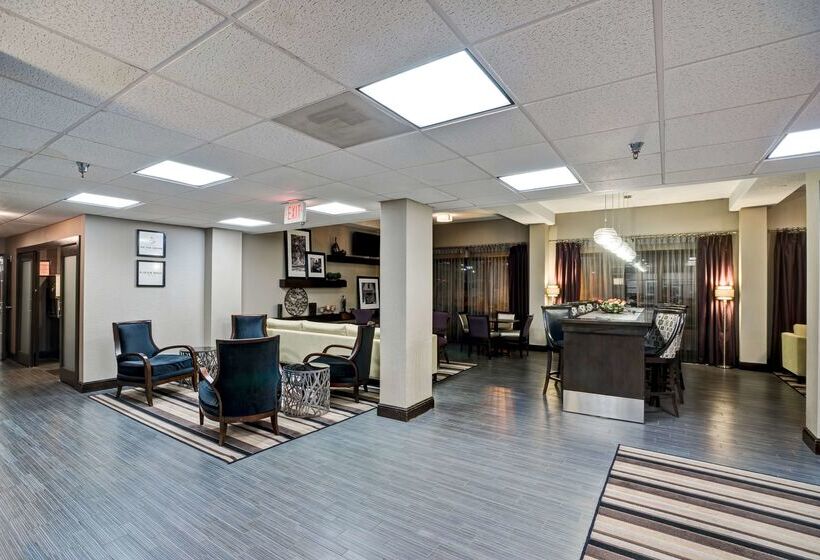 호텔 Hampton Inn Knoxvilleairport