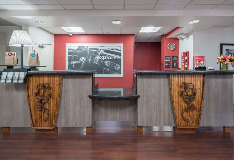 호텔 Hampton Inn Livermore