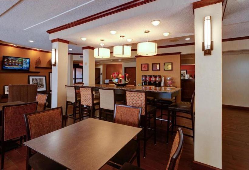 هتل Hampton Inn Manhattan