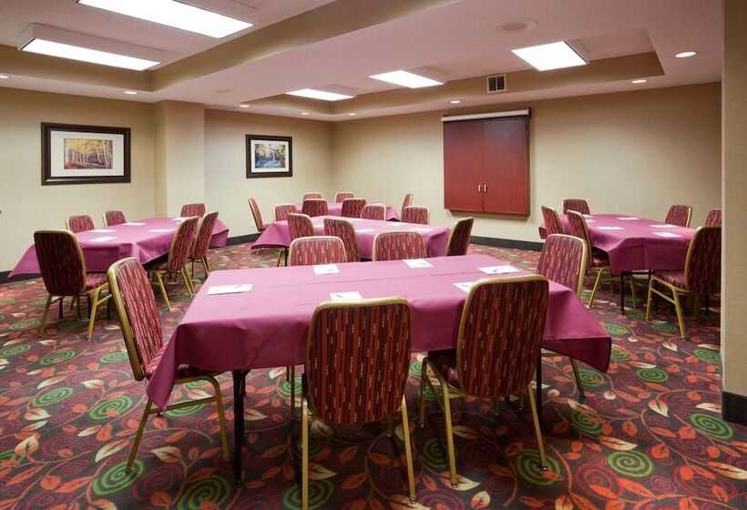 호텔 Hampton Inn Minneapolis Nw Maple Grove