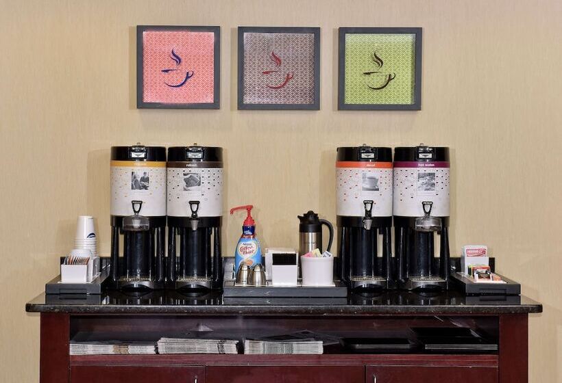 酒店 Hampton Inn Ruston