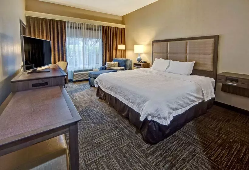 Отель Hampton Inn Salt Lake City/layton