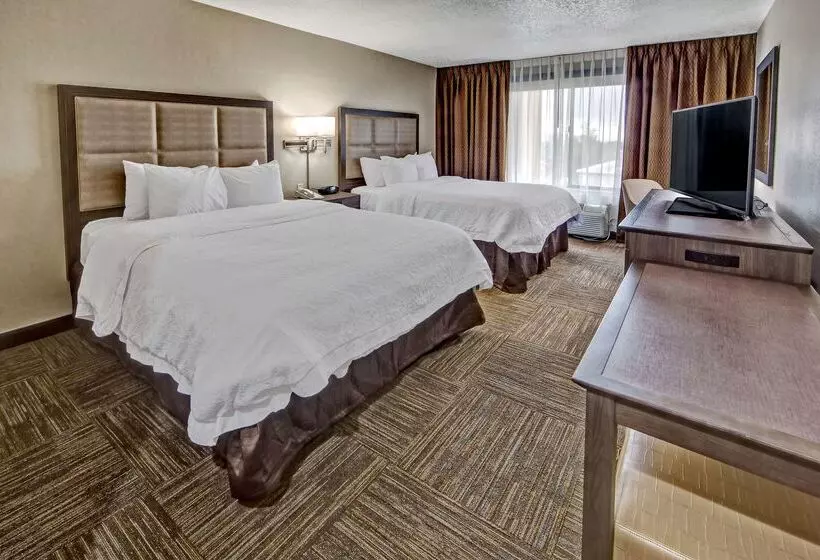 Отель Hampton Inn Salt Lake City/layton