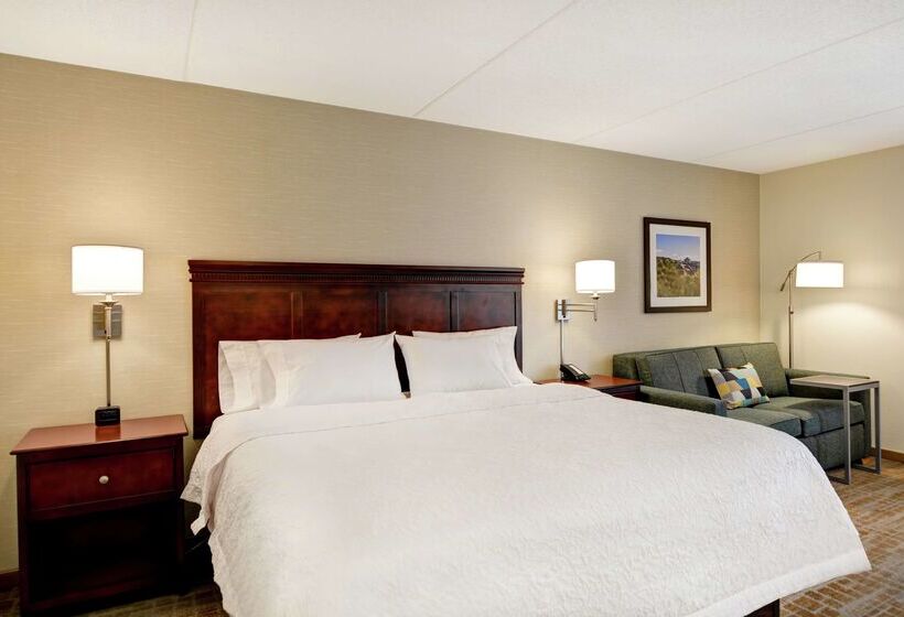 Отель Hampton Inn Scranton At Montage Mountain