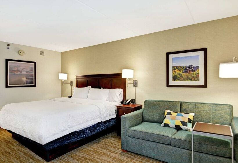 Отель Hampton Inn Scranton At Montage Mountain
