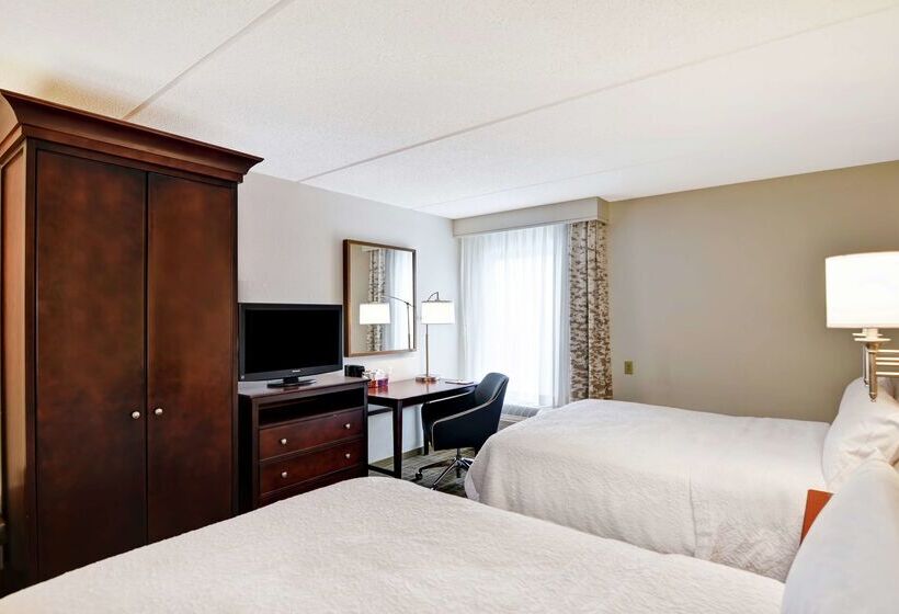 Отель Hampton Inn Scranton At Montage Mountain