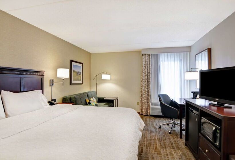 Отель Hampton Inn Scranton At Montage Mountain