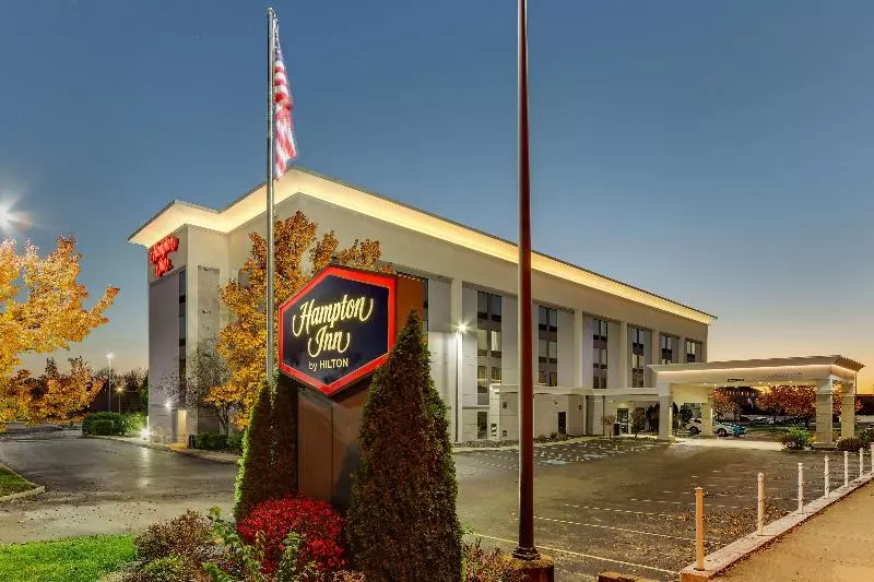 Отель Hampton Inn Springfield