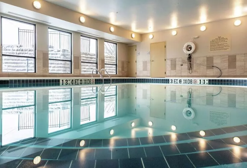 호텔 Hampton Inn St Joseph