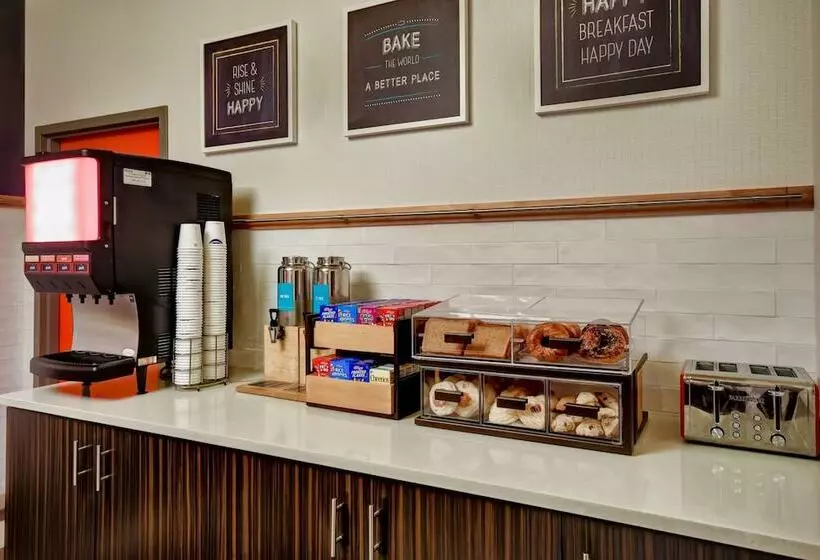 酒店 Hampton Inn Starkville