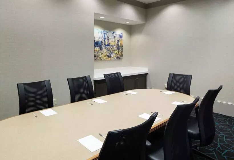 فندق Hampton Inn & Suites Atlantadowntown