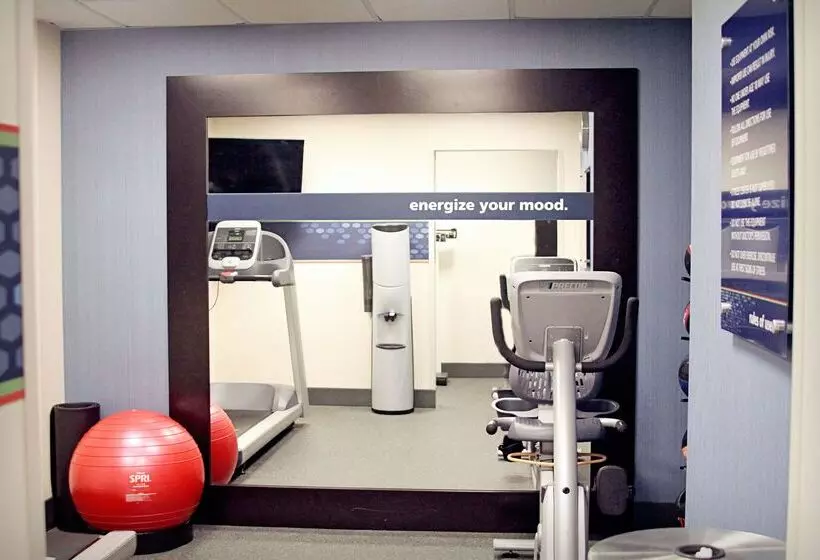 فندق Hampton Inn Tampa/rocky Pointairport