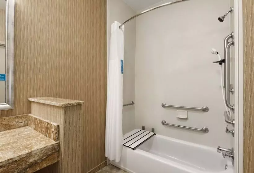 فندق Hampton Inn Youngstown/boardman