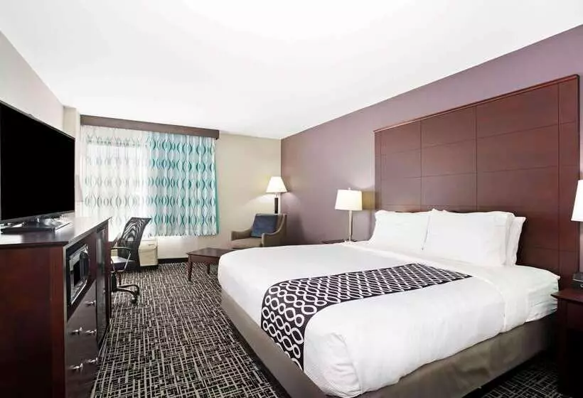 Отель La Quinta By Wyndham Denver Aurora Medical