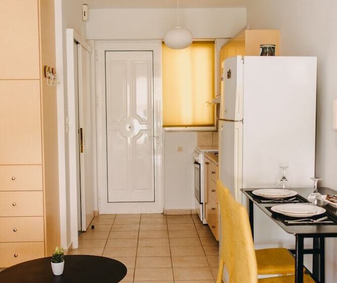 Best House, Nirvana Ii, Patra