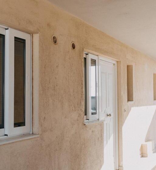 Best House, Nirvana Ii, Patra