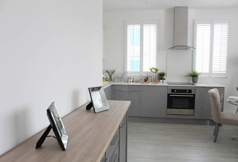 Mercia Apartment Bedford