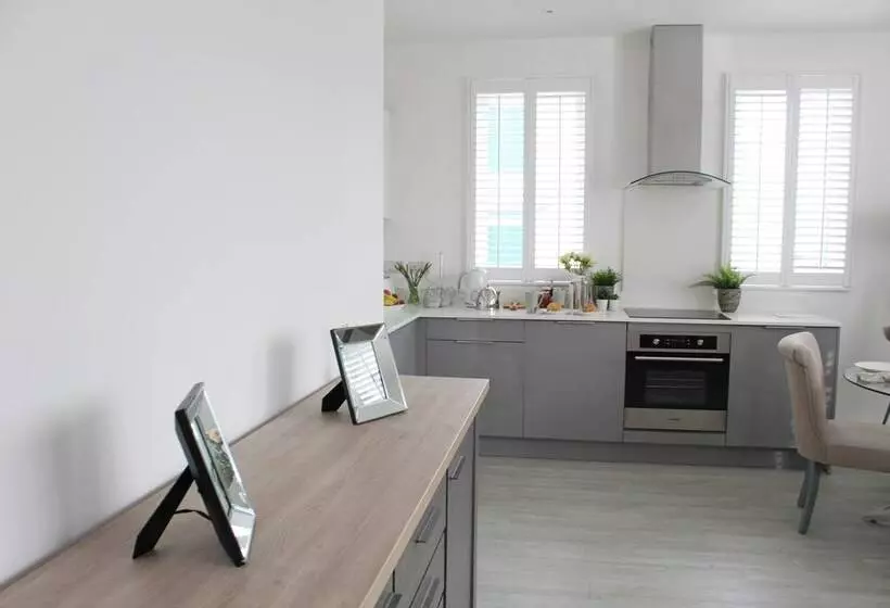 Mercia Apartment Bedford