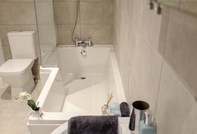 Mercia Apartment Bedford