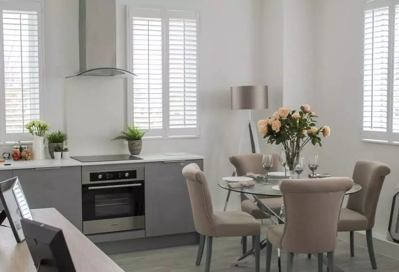 Mercia Apartment Bedford