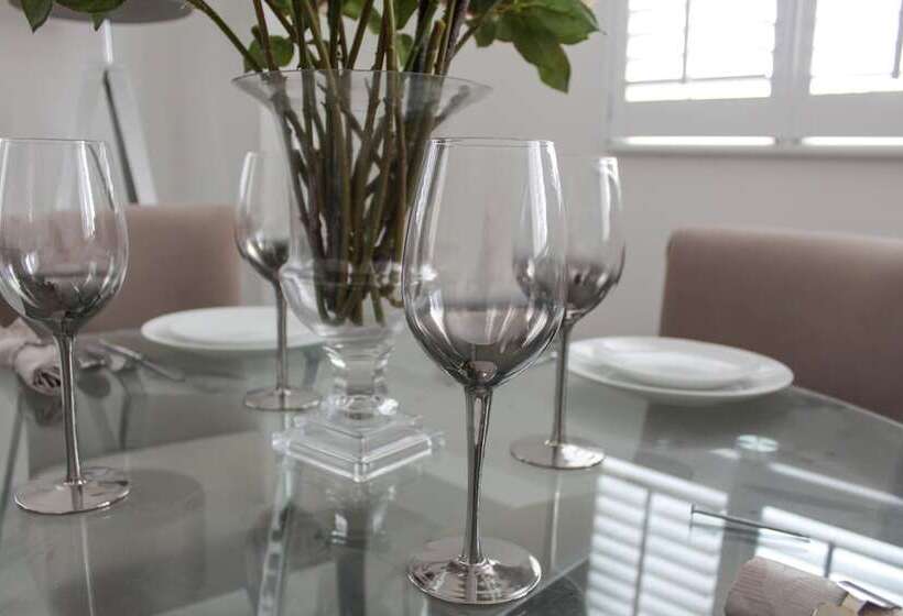 Mercia Apartment Bedford