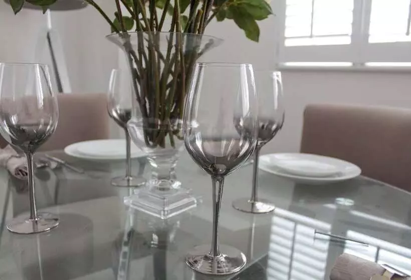 Mercia Apartment Bedford