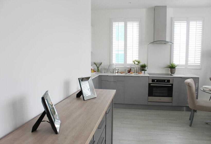 Mercia Apartment Bedford