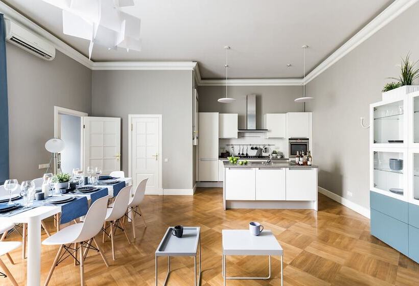 Panorama Apartment 180m2