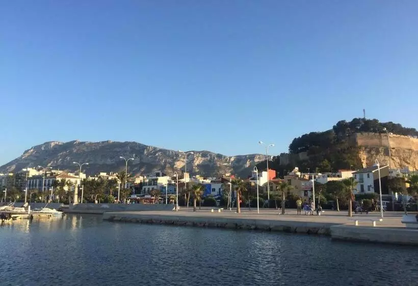 La Riviera Vista Serviden