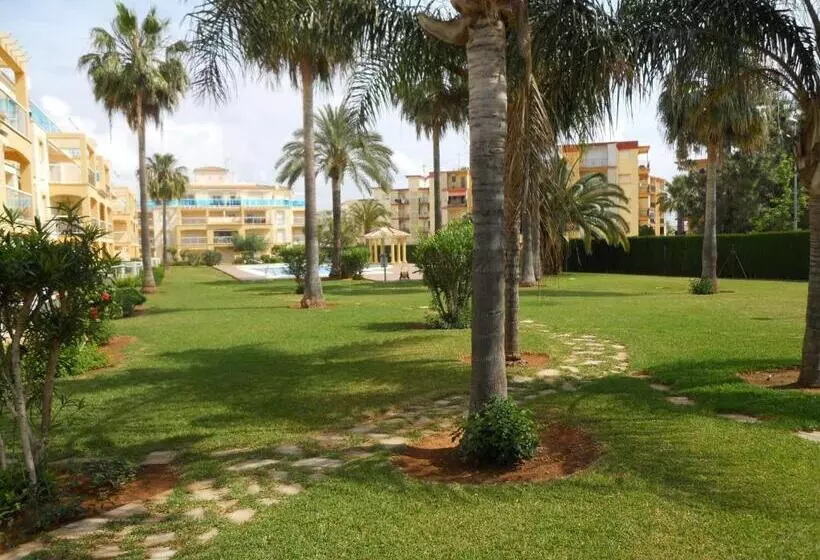 La Riviera Vista Serviden