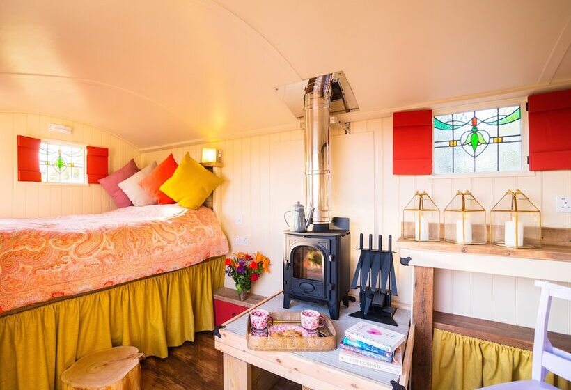 Samsara Retreat And Yoga   Adults Only