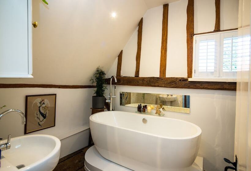 Samsara Retreat And Yoga   Adults Only