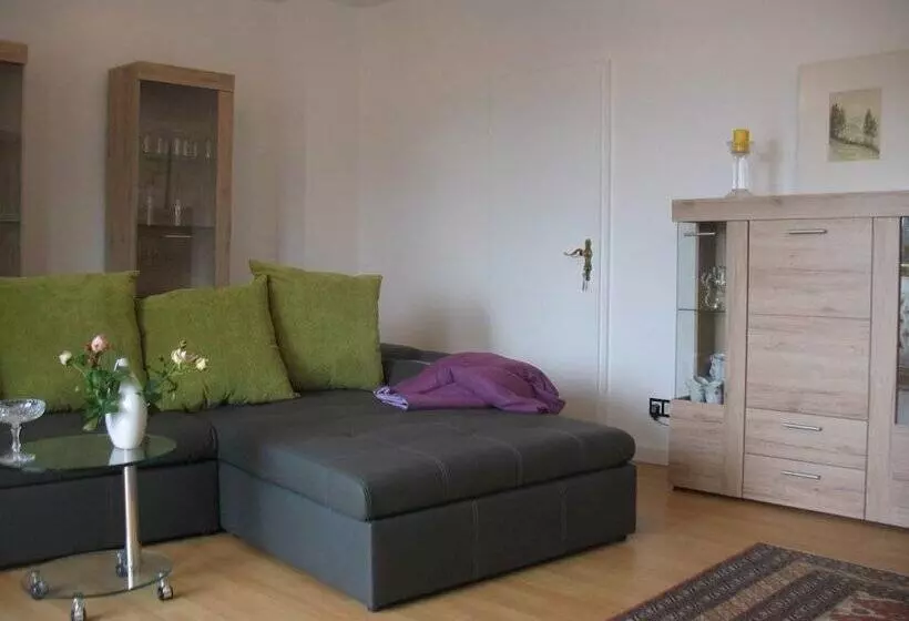 Wohnen Im Exklusiven Dichterviertel