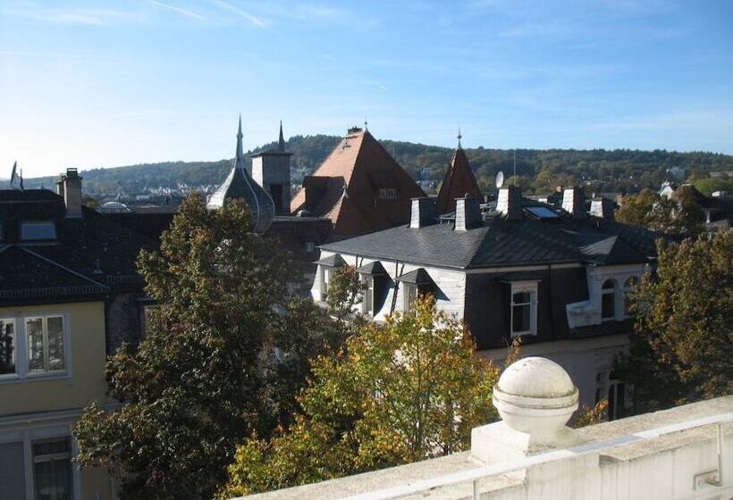 Wohnen Im Exklusiven Dichterviertel