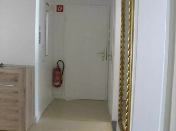Wohnen Im Exklusiven Dichterviertel