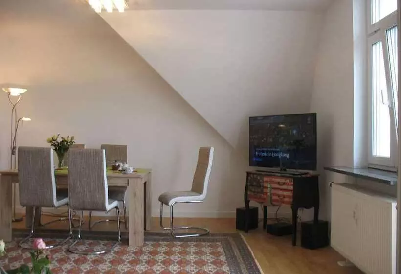 Wohnen Im Exklusiven Dichterviertel