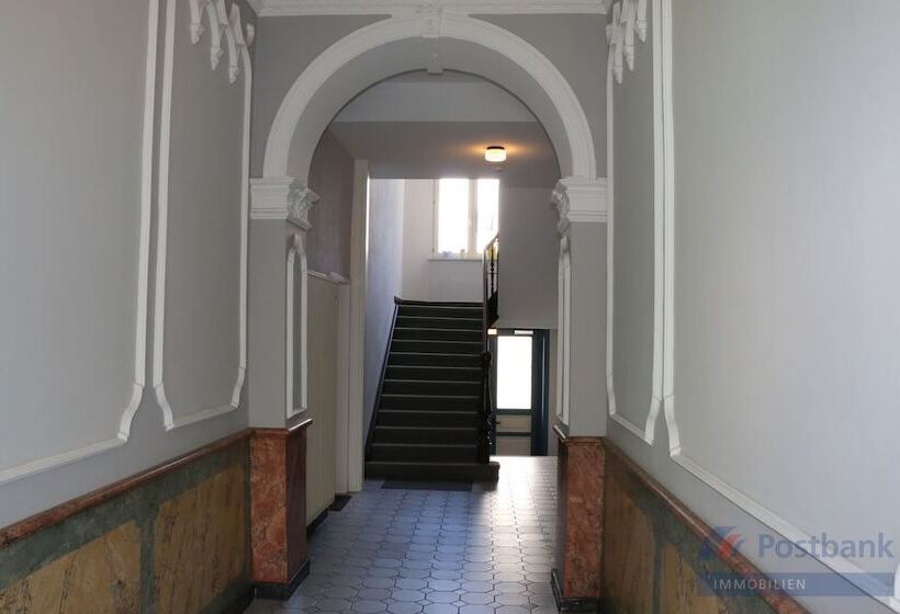 Wohnen Im Exklusiven Dichterviertel