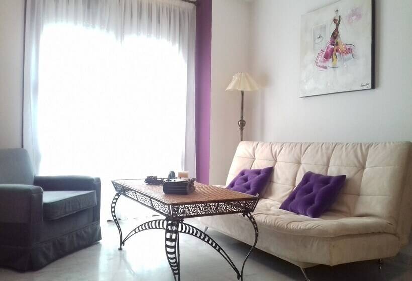 Deluxe Centre Apart With Parking