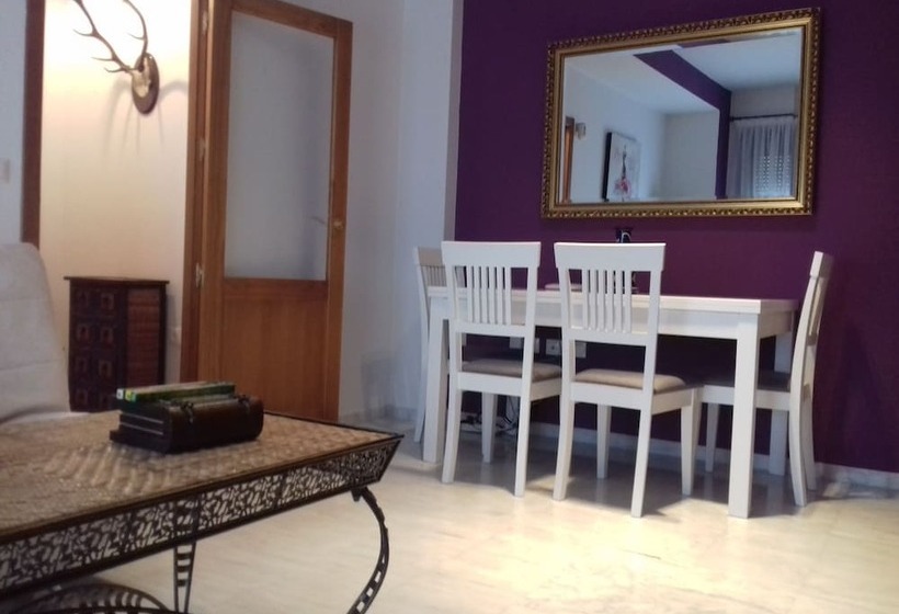 Deluxe Centre Apart With Parking